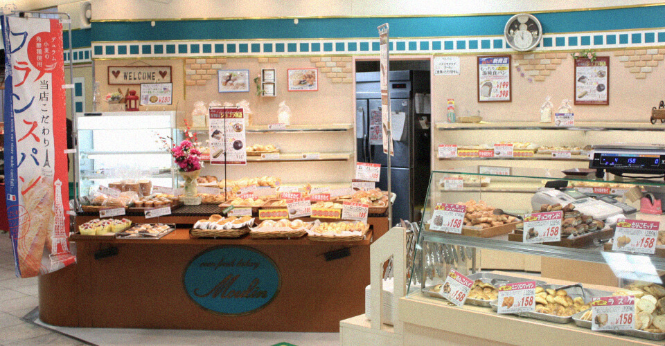 イズミヤ白梅町店内にインストアベーカリー1号店としてムーランを開店