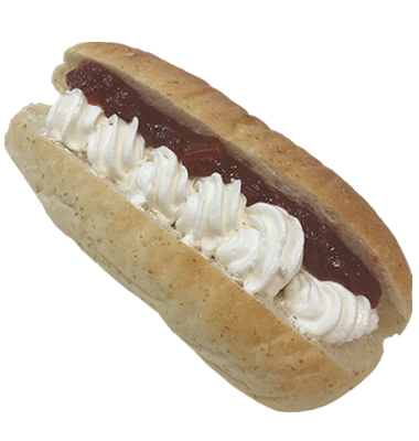 いちごホイップコッペパン